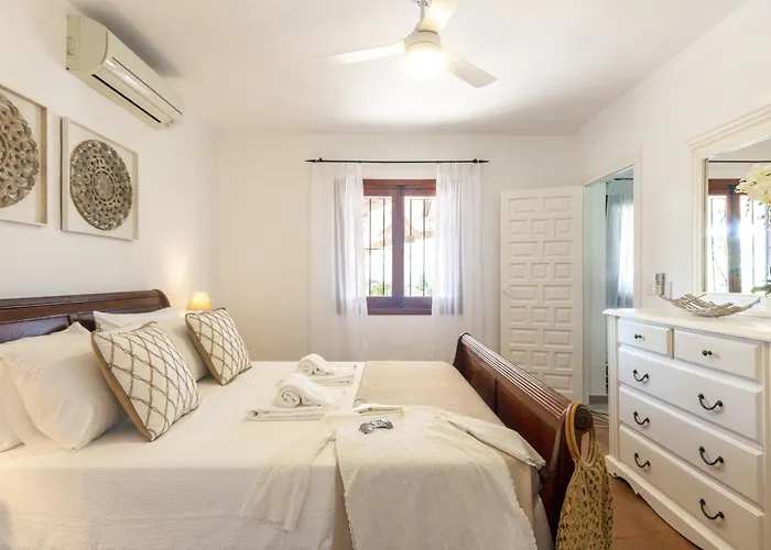 Casa Ladera Villa *