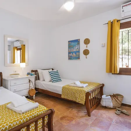 Casa Ladera *