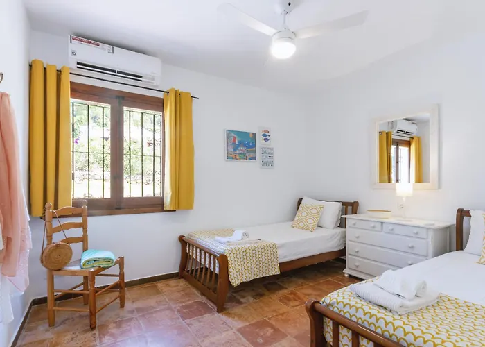 Casa Ladera Villa