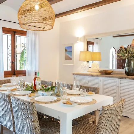 Casa Ladera *