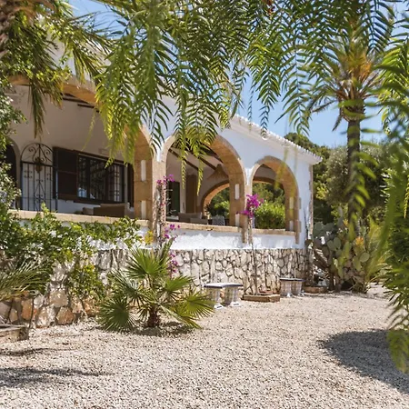 Casa Ladera Villa *